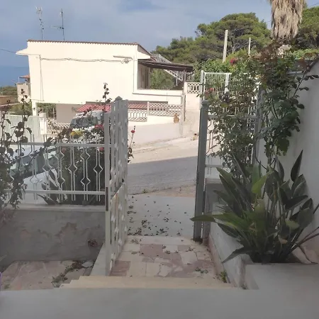 La Terrazza Di Giove Ferienhaus *